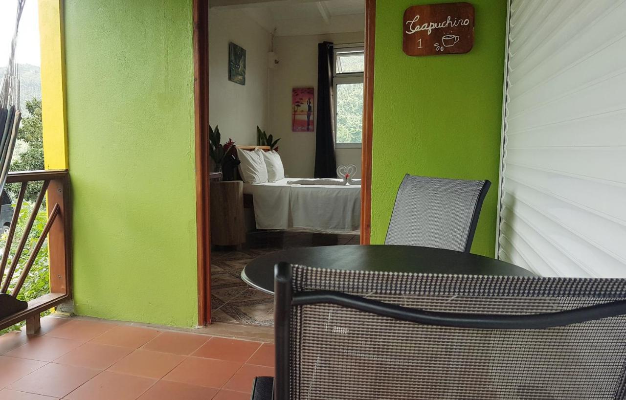 Serenity Lodges Dominica Marigot Exterior foto