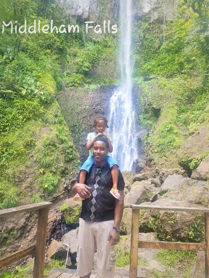 Serenity Lodges Dominica Marigot Exterior foto